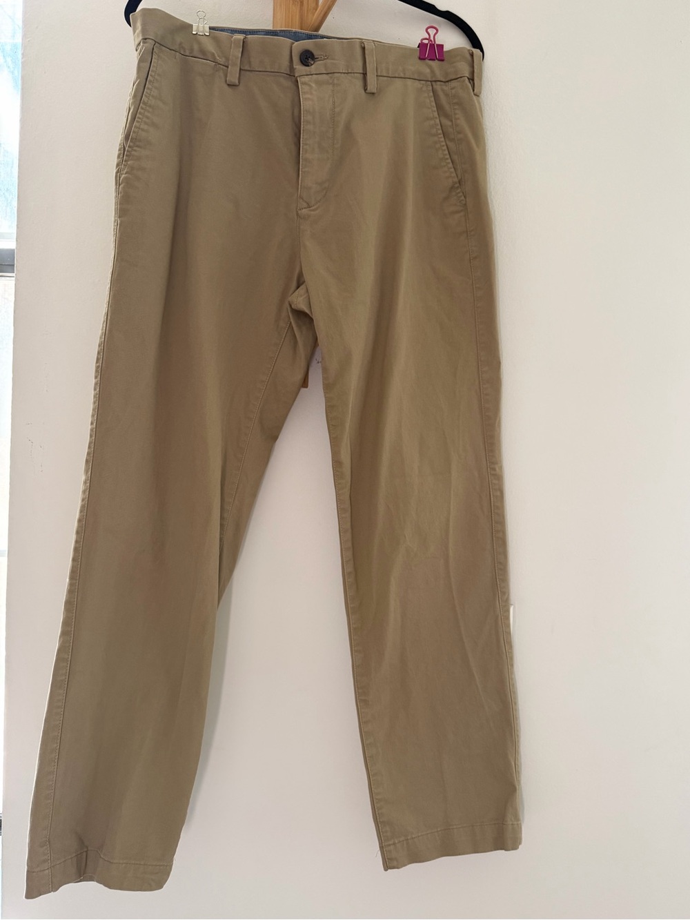 GAP Men's Khaki Tan Chino Pants